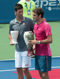 800px-Federer_and_Djokovic_Cincinnati_Masters_2015.jpg