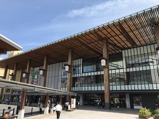 nagano station.jpg