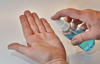 disinfection-of-hands-4914856_1920.jpg