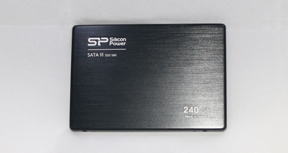 SP240GBSS3S60S25_03.jpg