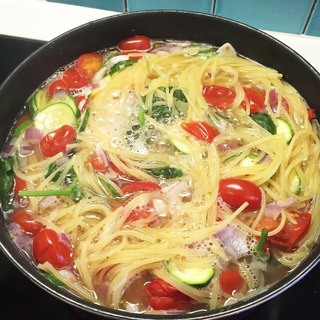 one-pot-pasta-1408689_1280.jpg