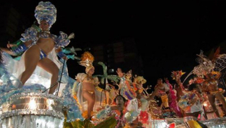 Carnavales-de-Santiago-de-Cuba.jpg