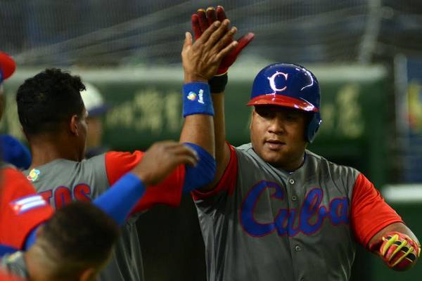 DESPAIGNE CELEBRA CONTRA ISRAEL EN TOKIO.jpg