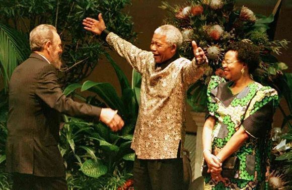 Fidel-Castro-y-Nelson-Mandela-9.jpg