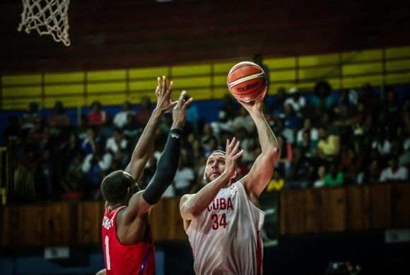 baloncesto-cuba-mexico-Orestes-Torres.jpg