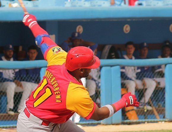 beisbol-erisbel-arruebarruena.jpg