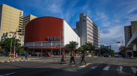 cotidianidad-8-de-enero-la-habana_03.jpg