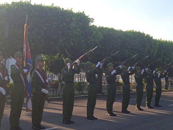 cuba-bomberos-cementerio-colon7.jpg