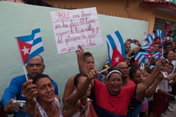 fidel-santiago-cuba-20161203-2.jpg