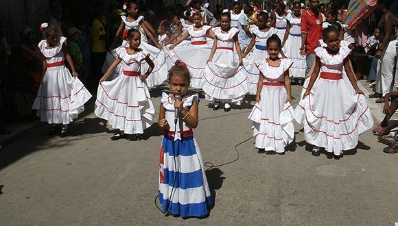 niños-cubanos-danza.jpg