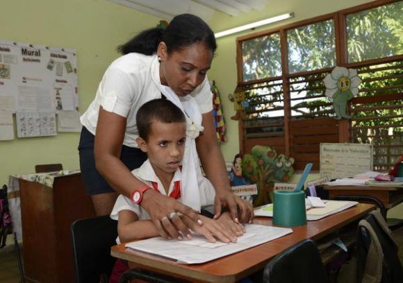 niños-cubanos-discapacitados-pinar-del-rio.jpg