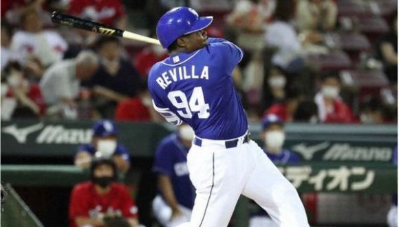 revilla-béisbol-profesional-japonés.jpg