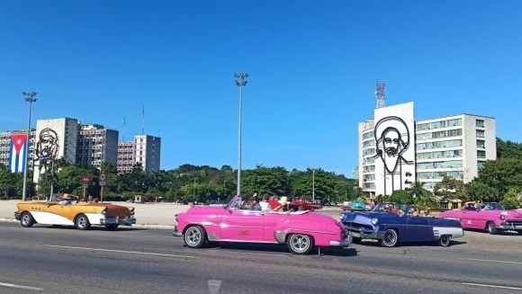 turismo-cuba.jpg