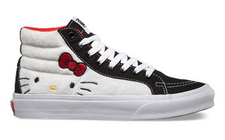 hello-kitty-vans-summer 6 5.jpg